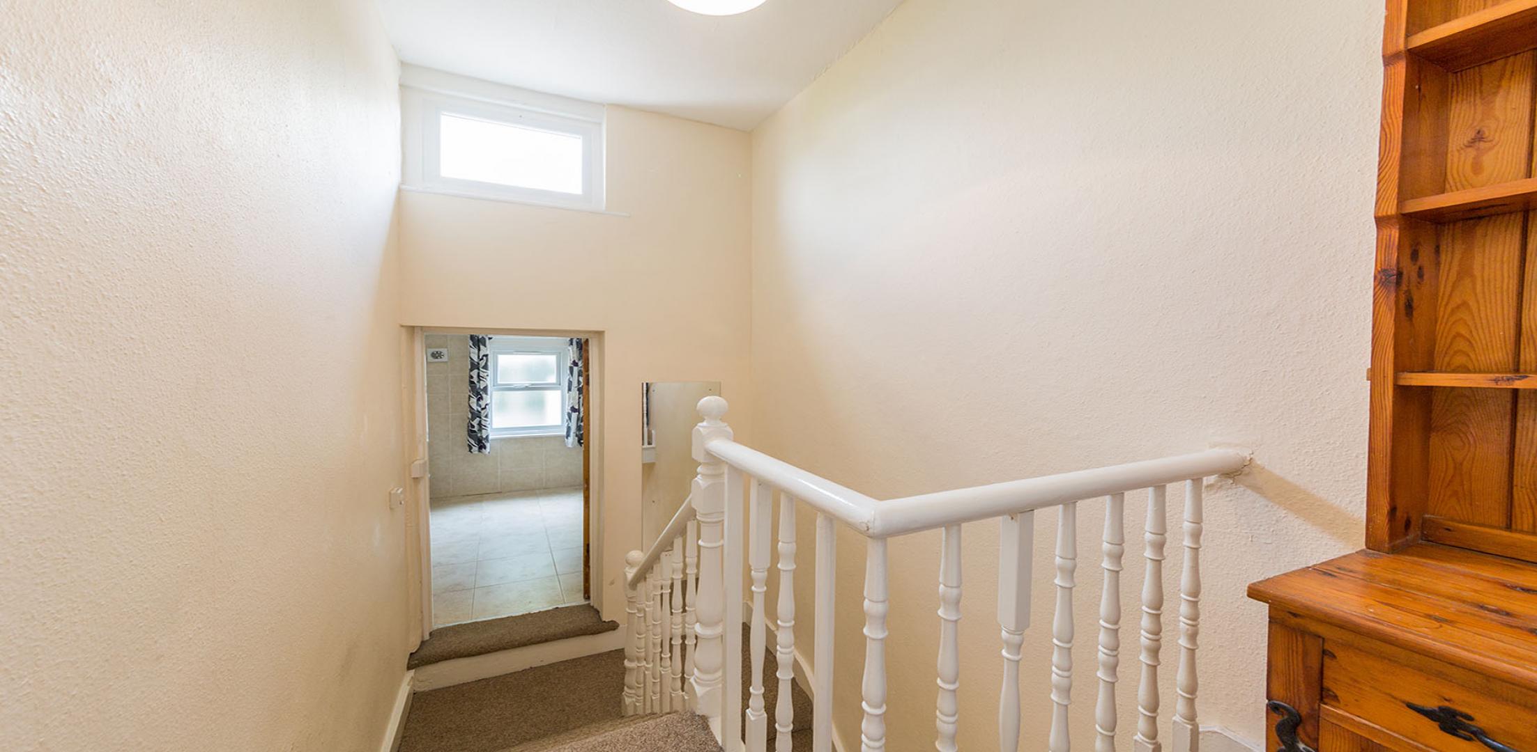 			PRIVATE GARDEN, 3 Bedroom, 1 bath, 1 reception House			 Prospect Road, FINCHLEY ROAD / CHILDS HILL